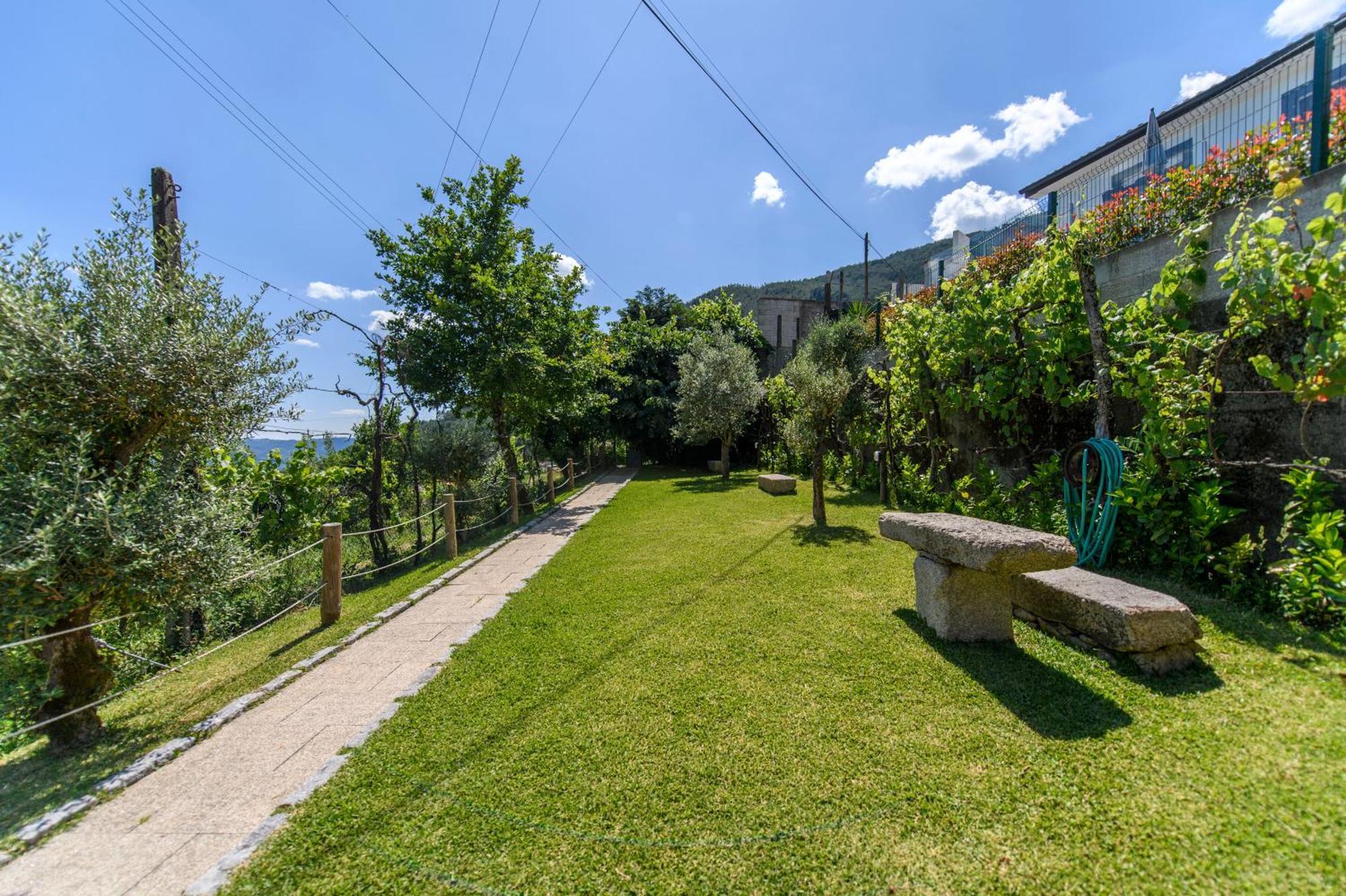 Afonso'S House Geres I Villa Braga Buitenkant foto